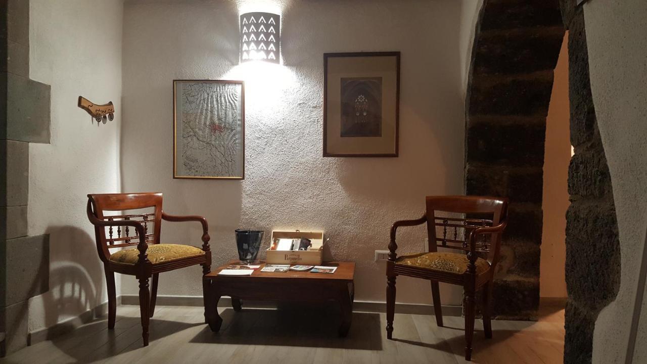 The Templars Guesthouse Santu Lussurgiu Exterior photo
