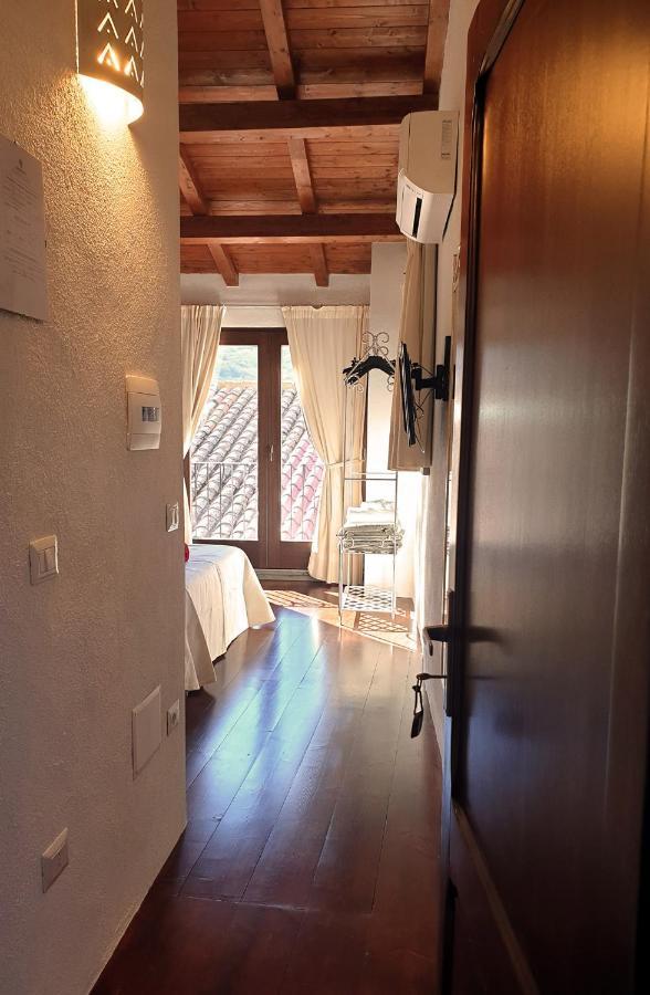 The Templars Guesthouse Santu Lussurgiu Exterior photo